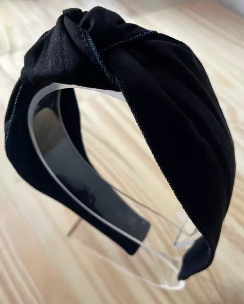 Tiara Bandana Nó Preto