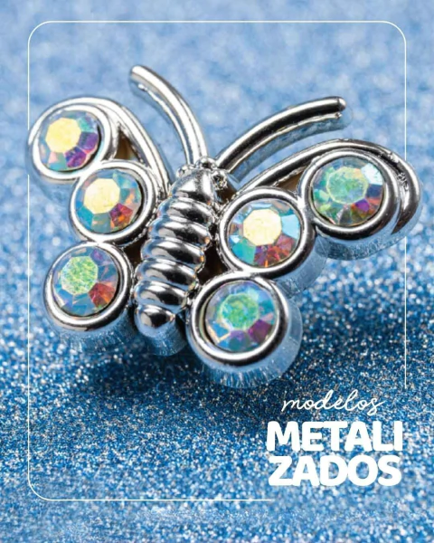 HARENNA PINES | Pins de PVC para zuecos /sapos. Modelos metalizados, de pvc y 3D. (HAPIN)