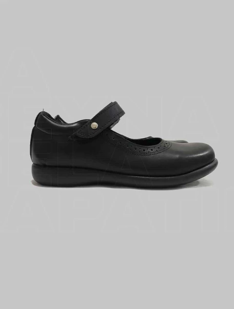 VALEN SHOES 1050 | Guillermina colegial con velcro, capellada 100% cuero. Suela TR. (VS1050)