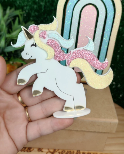 Unicórnio acrilico 3D Luxo