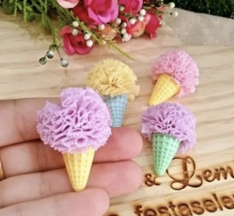 Aplique sorvetinho pompom (3 unidades )