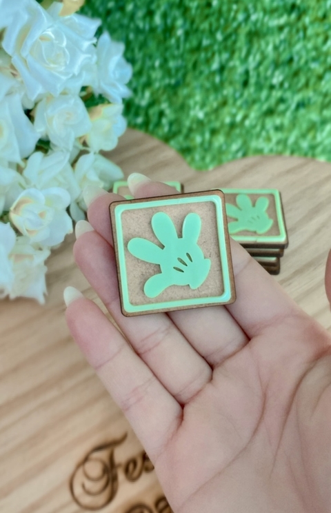 Aplique Mão Mickey Safari (3,5cm) 1 unidade