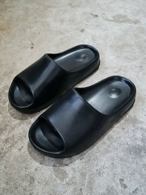 SLIDES COMFY AIR BLACK (Del 35 al 44)