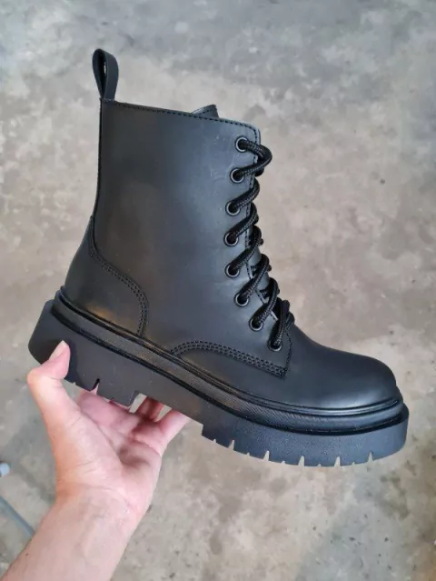 VEGAN KEITH BOOTS