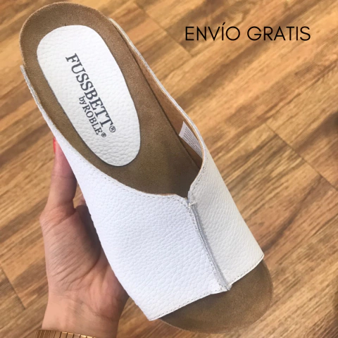 Zuecos Mery de cuero vacuno blancos con suela de goma HVerbena