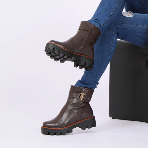 Bota Coturno Tratorada em Couro Matelâsse Café Italeoni