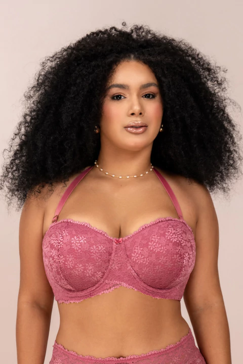 Sutiã Tomara Que Caia Plus Com Renda No Busto e Base Transpassada Carlotta