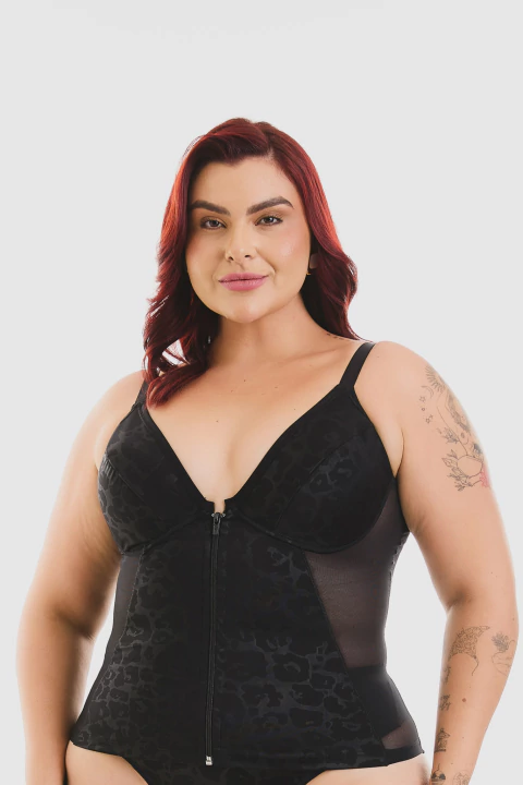 Imagem do Camisete com Aro no Busto Zíper Frontal Tule nas Laterais e Estampa Animalia