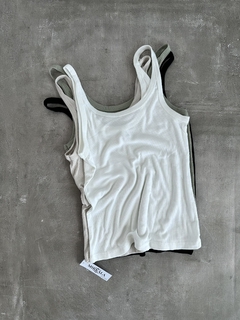 musculosa pinott