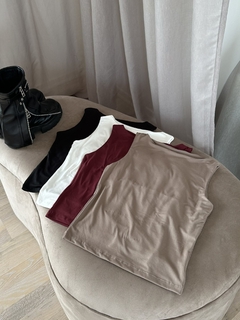 musculosa nook