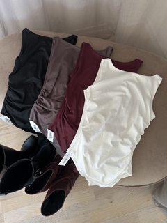 body becket - comprar online