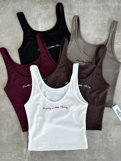 musculosa pretty