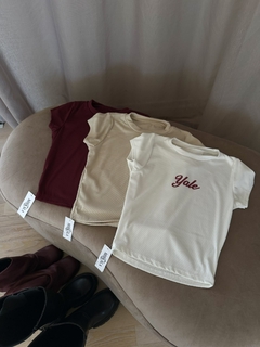 remera yale
