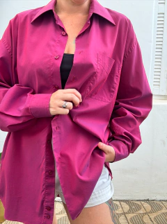 Camisa manga longa rosa roxo furta cor garimpada em Paris * G - 100 Mofo Garimpos