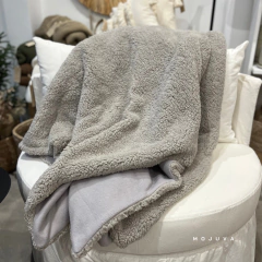 Manta Sherpa Perla - comprar online