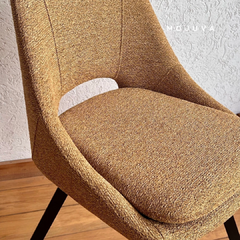Silla Perth tela Mostaza - MOJUVA