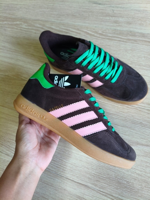 TÊNIS GAZELLE - MARROM/COLORS