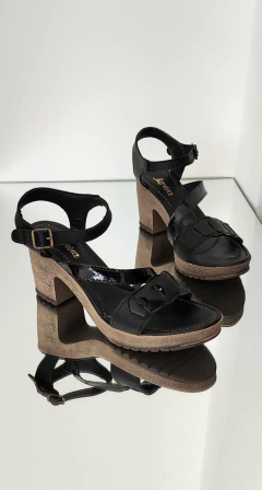 Sandalia Venus negro (1240)