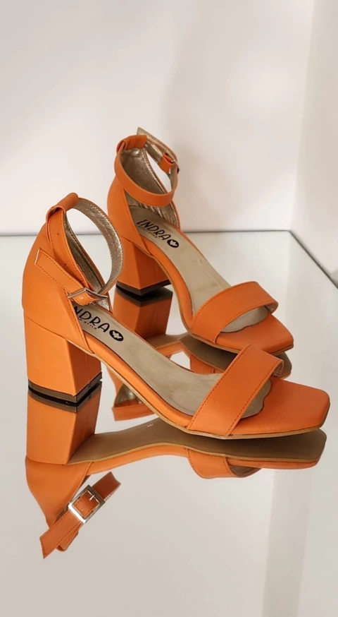 Sandalia Bari naranja