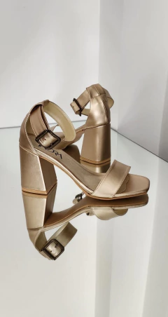 Sandalia Amelie oro en internet
