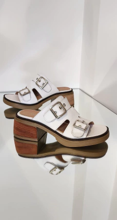 Zueco Elia blanco 233-81 en internet