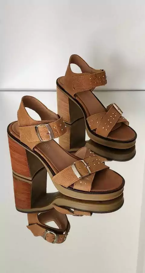 Sandalia Marlene suela 350/02