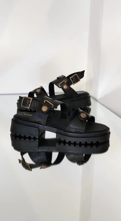 Sandalia Gina negro 910-01 en internet