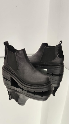 Bota Carmin 700/04