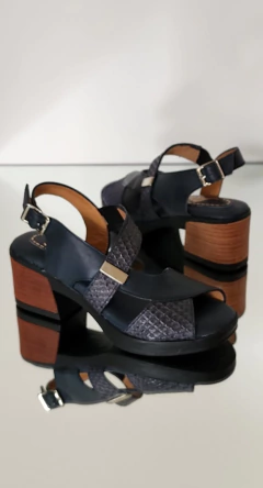 Sandalia Lovisa azul 2064 - comprar online