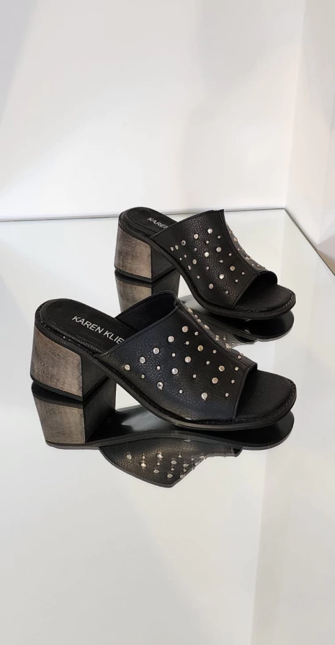 Zueco Bernice negro 320-03