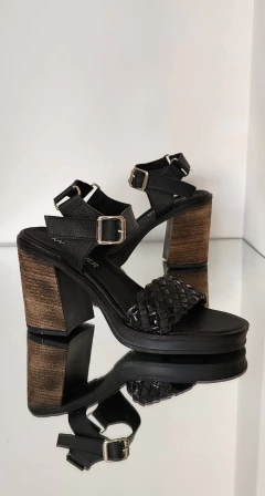 Sandalia Mirra negro 350-01 en internet