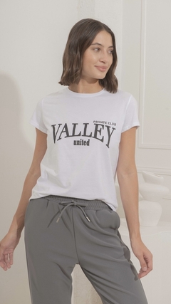 Remera Valley - MOA OFICIAL | INDUMENTARIA & CALZADO | ENVIOS A TODO EL PAÍS | ARGENTINA 