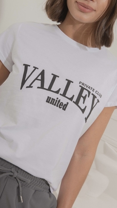 Imagen de Remera Valley