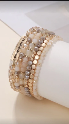 Set de pulseras Seraya en internet