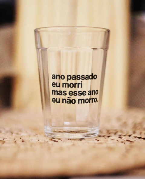 Copo - Ano passado eu morri