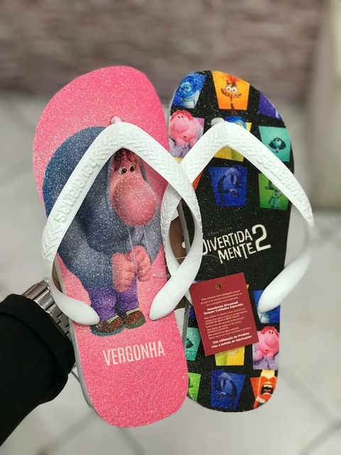 Chinelo Personalizado Havaianas Divertida Mente Vergonha - comprar online