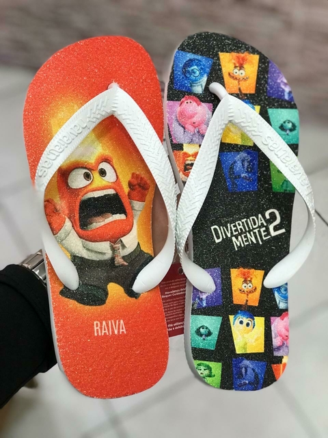Chinelo Personalizado Havaianas Divertida Mente Raiva - comprar online