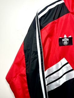 Campera Rompevientos Retro River en internet