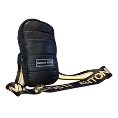 MINI BAG PUFFER NEGRA Y LIMA en internet