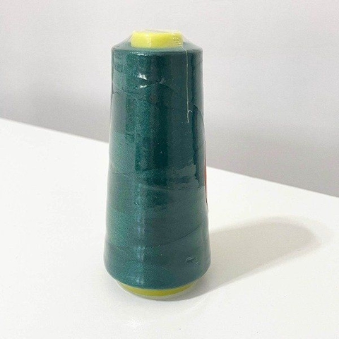 Hilo VERDE PINO de Poliester x 2000yds