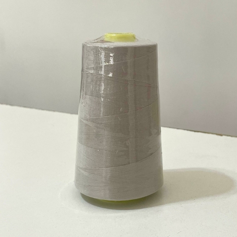 Hilo GRIS PLATA de Poliester x 4000yds - comprar online