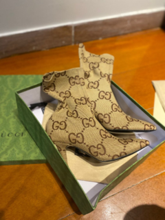 Bota Gucci Cano Curto (LINHA ITALIANA 5A) na internet
