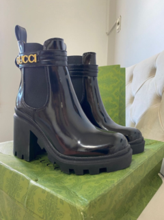 Bota Gucci com logotipo (LINHA ITALIANA 5A) na internet