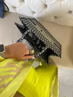 Imagem do Bolsa Tote Dior Média (LINHA ITALIANA)