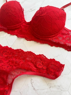 CONJUNTO ARMADO CON LESS DE ENCAJE ROJO- ART 5000 en internet