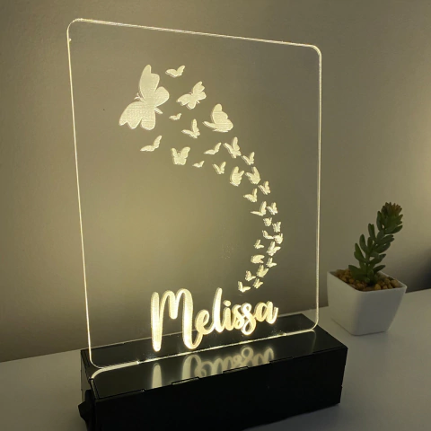 Luminária com nome Personalizado - Borboletas |L004