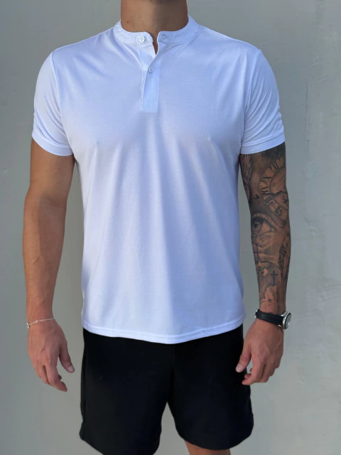 Camiseta Henley White - comprar online