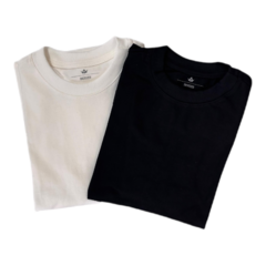 Camiseta Max Oversized White na internet