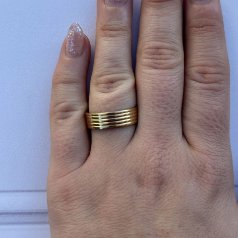 Anillo ranurado de acero dorado - comprar online