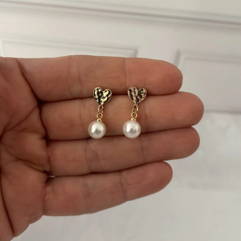 Aros corazon y perla de acero dorado - comprar online